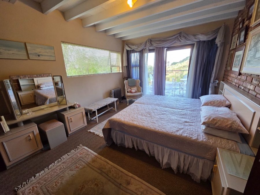 4 Bedroom Property for Sale in Woodland Hills Wildlife Estate Free State